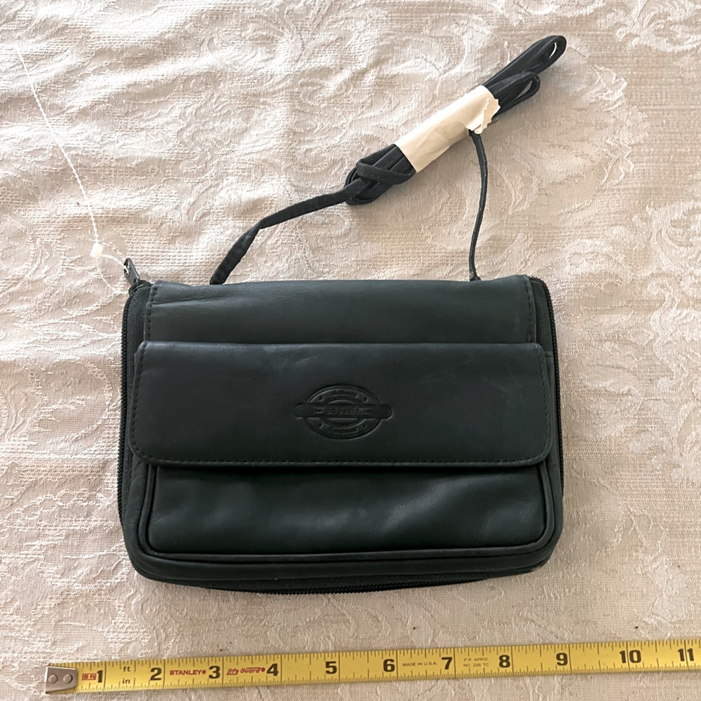 Luscious dark green leather crossbody with lots of pockets Capezio brand